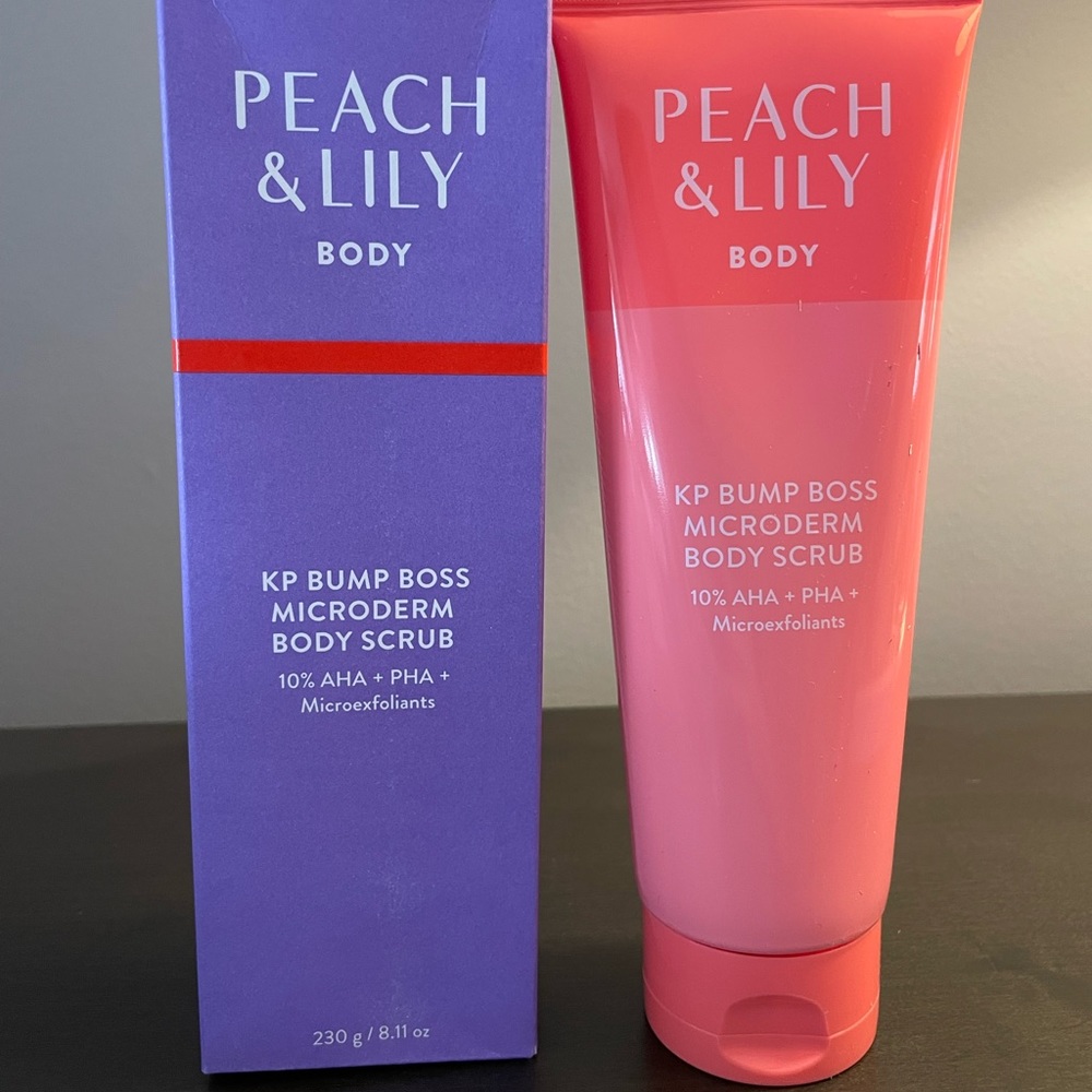 Peach & Lily Body KP Bump Boss Microderm Body Scrub 230 g 8 oz Full Size NIB